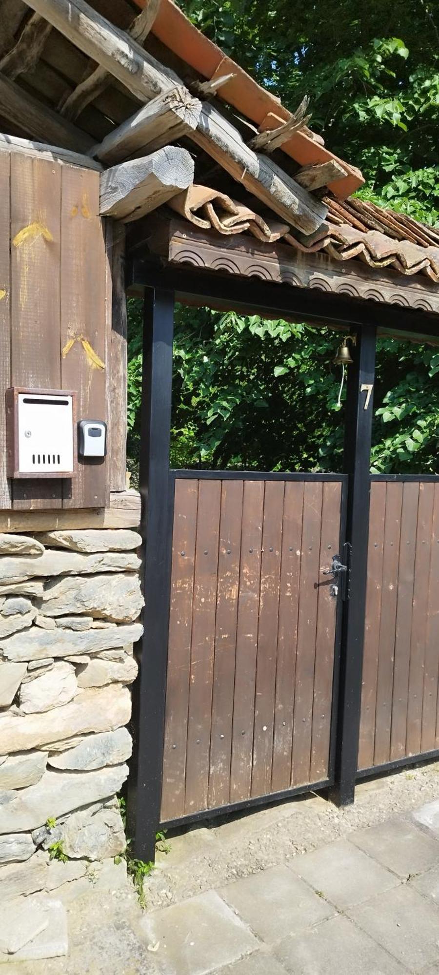 Villa Глинената Къща В Дълги Дел Dŭlgi Del Exterior foto